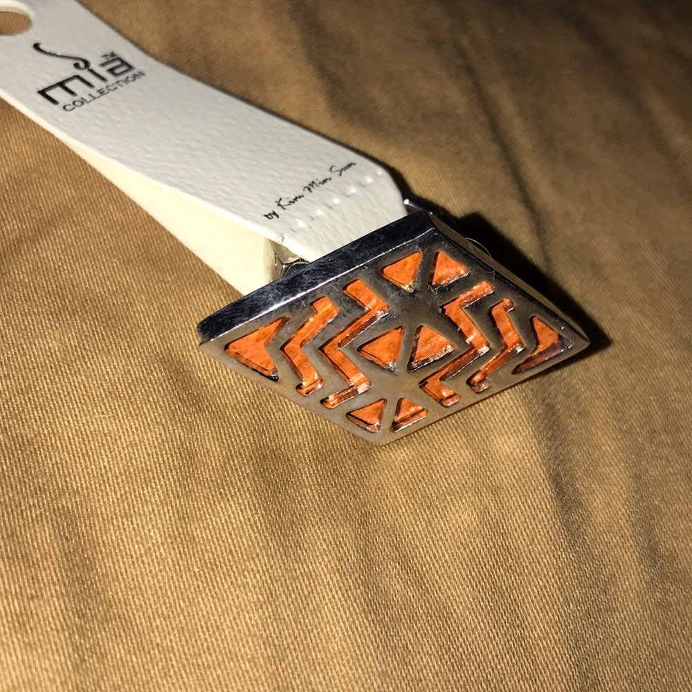 Tribal diamond ring